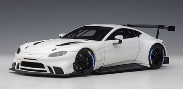 81806 Aston Martin Vantage GTE Plain Body Version (White) 1:18